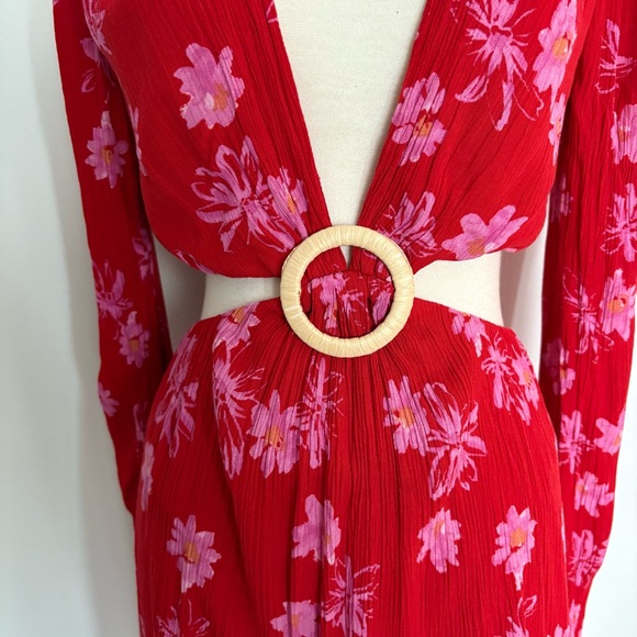 WAYF Womens Maxi Dress Size XS Red Pink Floral Long Sleeve Cutout Deep V - Picture 5 of 10